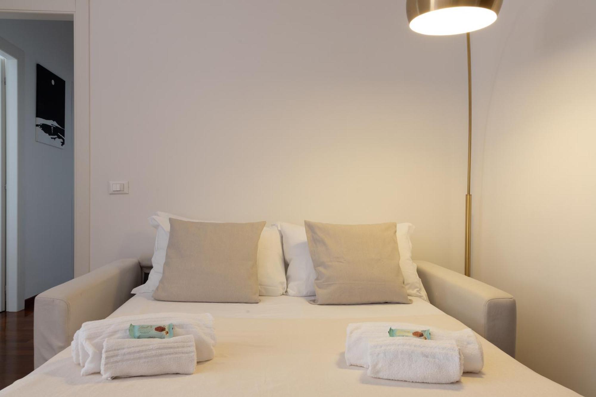 Domus La Conca Apartment โรม ภายนอก รูปภาพ
